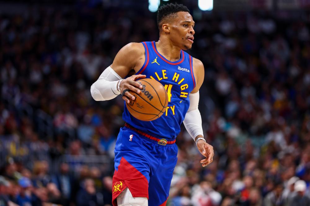 JLPGA巡回特别锦标赛次轮：林芊惠一杆领跑.